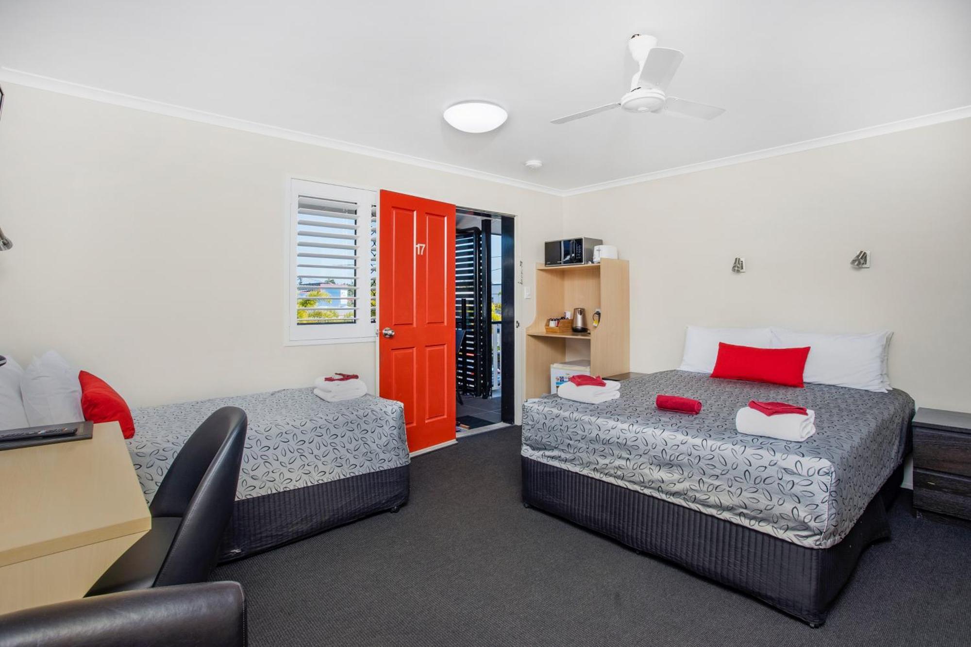 Citywalk Motor Inn Rockhampton Exterior photo