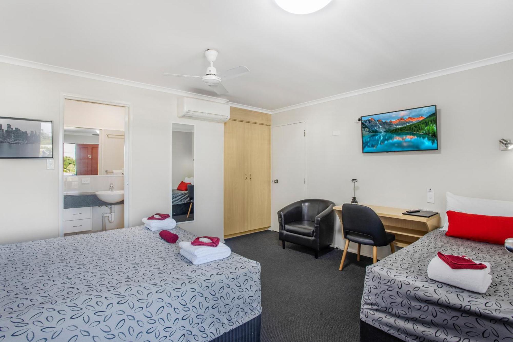Citywalk Motor Inn Rockhampton Exterior photo