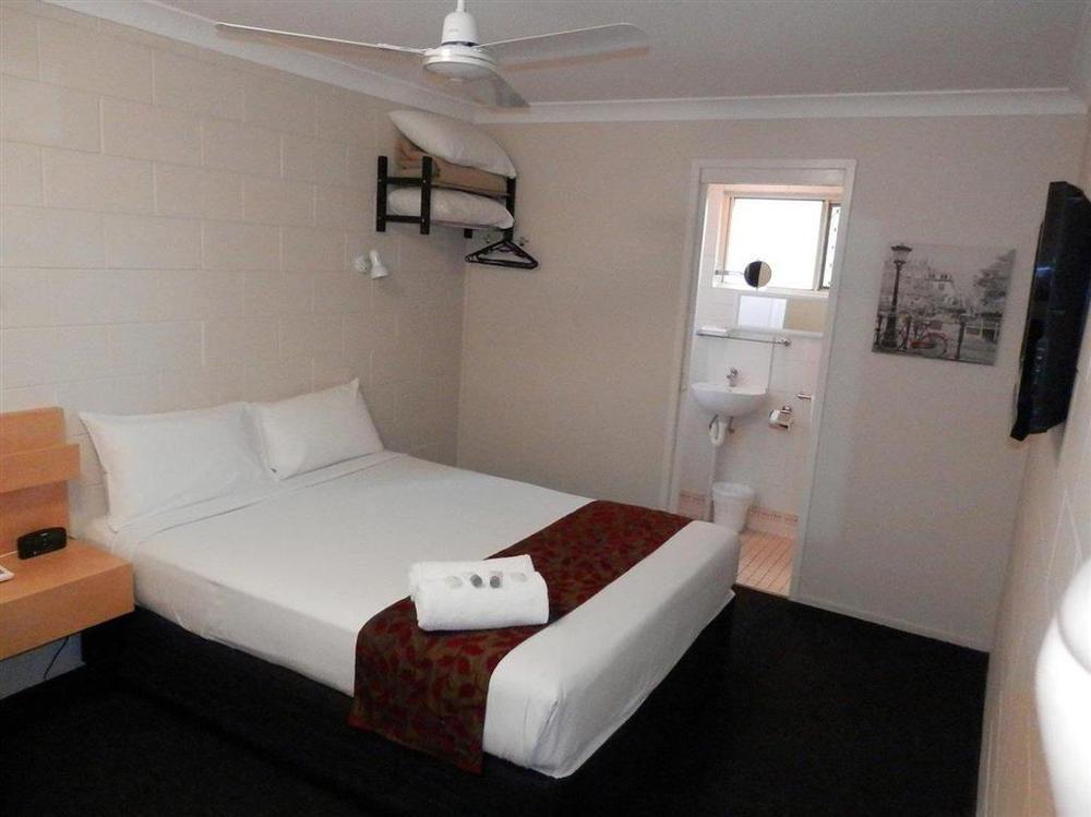 Citywalk Motor Inn Rockhampton Room photo