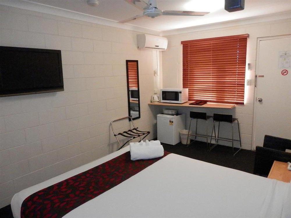 Citywalk Motor Inn Rockhampton Room photo